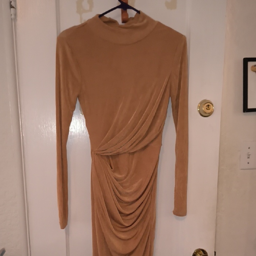 JLUXLABEL | Chic Tan Long Sleeve Dress